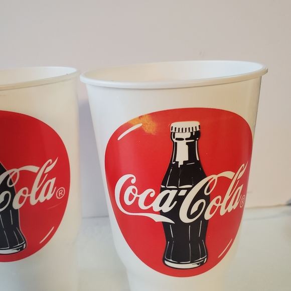 Vintage, Coca-Cola 32OZ Pack of 3 Plastic Restaurant Style Cups 2003. USED - Picture 2 of 4